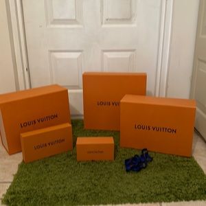 Louis Vuitton Set 5 original new boxes